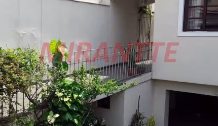 Sobrado de 142m² com 2 quartos em Vila Maria Alta