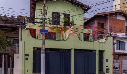 Sobrado de 223m² com 3 quartos em Jardim Paraiso