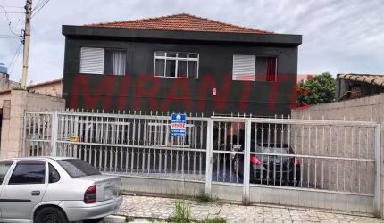 Sobrado de 100m² com 3 quartos em Cachoeirinha