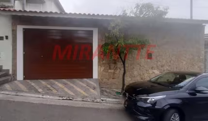 Sobrado de 318m² com 4 quartos em Imirim