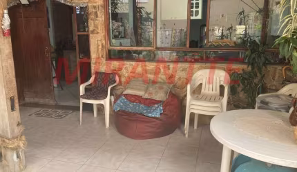Sobrado de 145m² com 4 quartos em Parada Inglesa