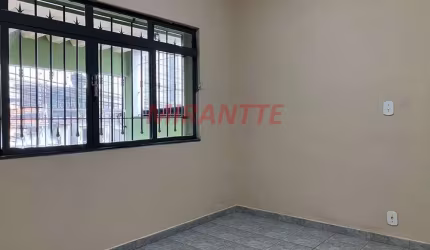 Casa terrea de 126m² com 3 quartos em Santana