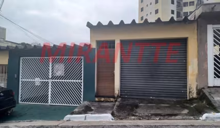 Sobrado de 150m² com 4 quartos em Santa Terezinha
