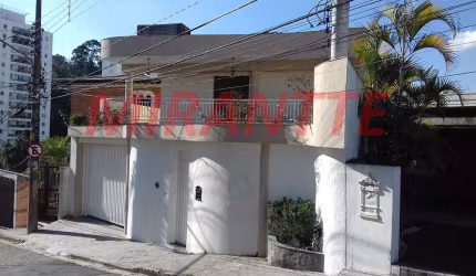 Sobrado de 881m² com 4 quartos em Jardim São Bento