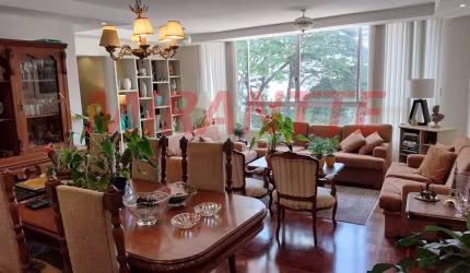Apartamento de 147m² com 2 quartos em Santana