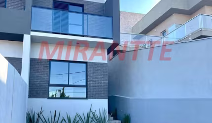 Sobrado de 115m² com 3 quartos em Jardim do Lago