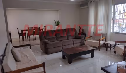 Casa terrea de 280m² com 5 quartos em Mandaqui