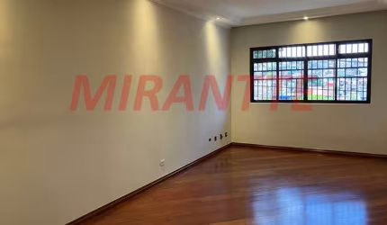 Sobrado de 227m² com 3 quartos em Mandaqui