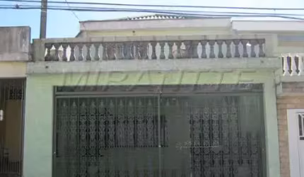 Sobrado com 3 quartos em Vila Nova Mazzei