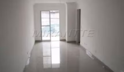 Apartamento de 64m² com 2 quartos em Vila Aurora