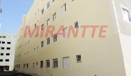 Apartamento de 50m² com 2 quartos em Vila Curuca