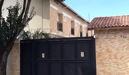 Cond. fechado de 120m² com 3 quartos em Anália Franco