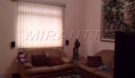 Apartamento de 54m² com 2 quartos em Santana