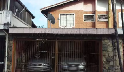 Sobrado de 130m² com 3 quartos em Vila Verde