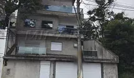 Sobrado de 260m² com 5 quartos em Tremembe
