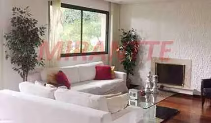 Apartamento de 227m² com 3 quartos em Vila Suzana