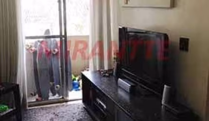 Apartamento de 60m² com 2 quartos em Limão