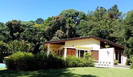 Casa terrea de 327m² com 6 quartos em Serra Da Cantareira