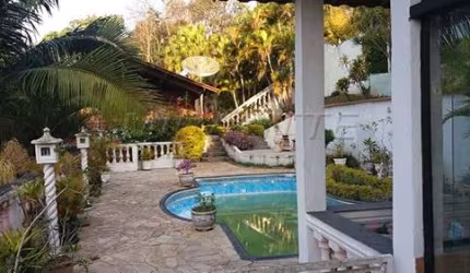 Casa terrea de 320m² com 3 quartos em Serra Da Cantareira