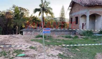 Sobrado de 350m² com 4 quartos em Serra Da Cantareira