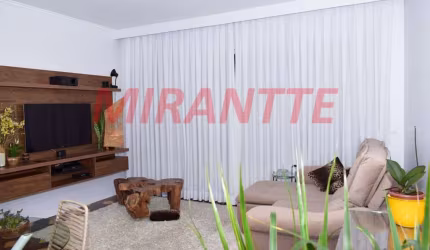 Sobrado de 230m² com 3 quartos em Tucuruvi