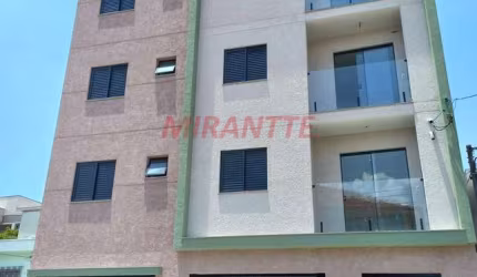 Apartamento de 64m² com 3 quartos em Vila Constança