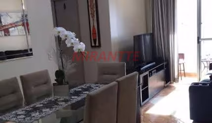 Apartamento de 60m² com 2 quartos em Santa Terezinha
