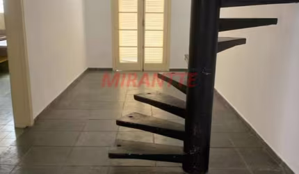 Sobrado de 125m² com 5 quartos em Santana