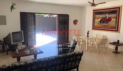 Casa terrea com 3 quartos em Maresias