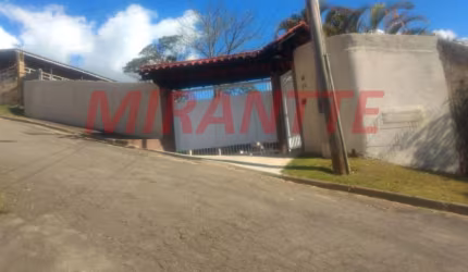 Casa terrea de 305m² com 4 quartos em Jardim São Gonçalo