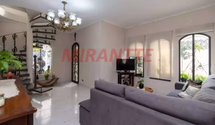 Sobrado de 120m² com 3 quartos em Parada Inglesa