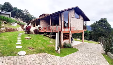 Casa terrea de 205m² com 2 quartos em Serra Da Cantareira