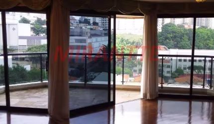 Apartamento de 217m² com 4 quartos em Santana