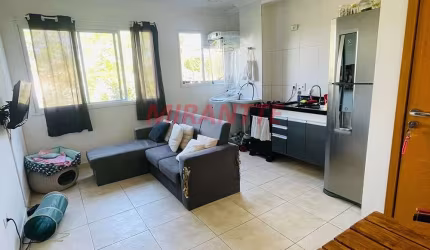Apartamento de 36m² com 2 quartos em Tremembe