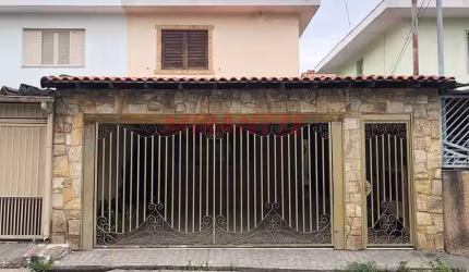 Sobrado de 114m² com 2 quartos em Santa Terezinha
