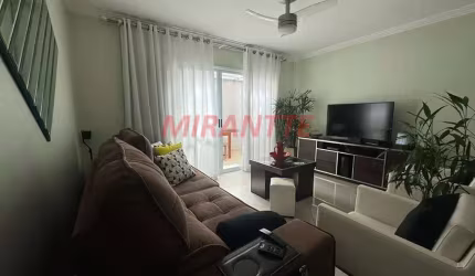 Cond. fechado de 136m² com 3 quartos em Santa Terezinha