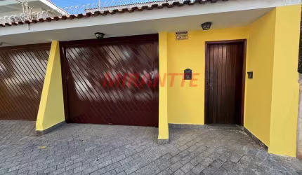 Sobrado de 254m² com 3 quartos em Santana