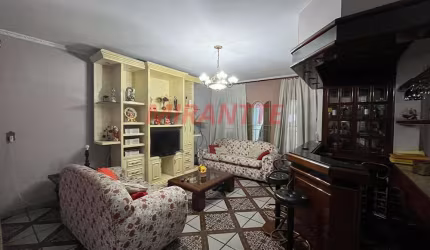 Casa terrea de 324m² com 4 quartos em Vila Rosália