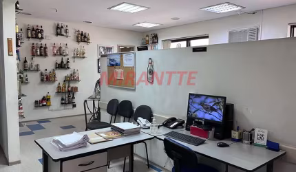 Conjunto comercial de 70m² em Santana
