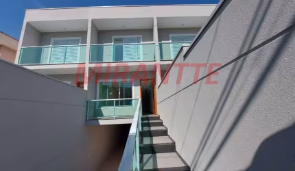 Sobrado de 221m² com 3 quartos em Vila Nivi