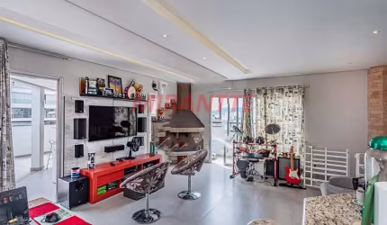 Apartamento de 154m² com 3 quartos em Santa Terezinha