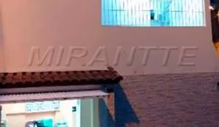 Sobrado de 30m² com 3 quartos em Jardim Joamar