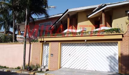 Casa terrea de 497m² com 4 quartos em Barro Branco