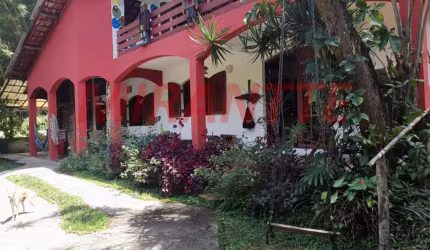 Sobrado de 210m² com 3 quartos em Serra Da Cantareira