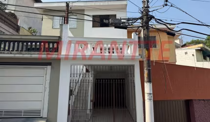Sobrado de 134m² com 2 quartos em Jardim Paraiso