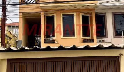 Sobrado de 200m² com 4 quartos em Vila Nova Mazzei