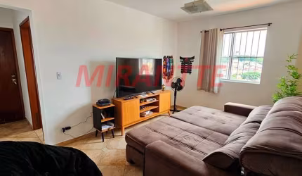 Apartamento de 59m² com 2 quartos em Chora Menino