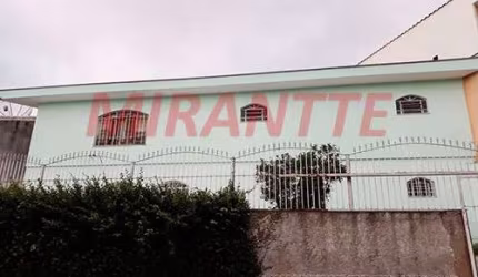 Sobrado de 300m² com 3 quartos em Vila Aurora