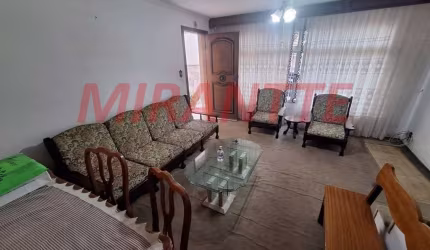 Sobrado de 147m² com 2 quartos em Água Fria