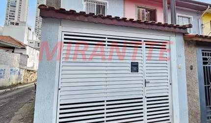 Sobrado de 60m² com 2 quartos em Santa Teresinha